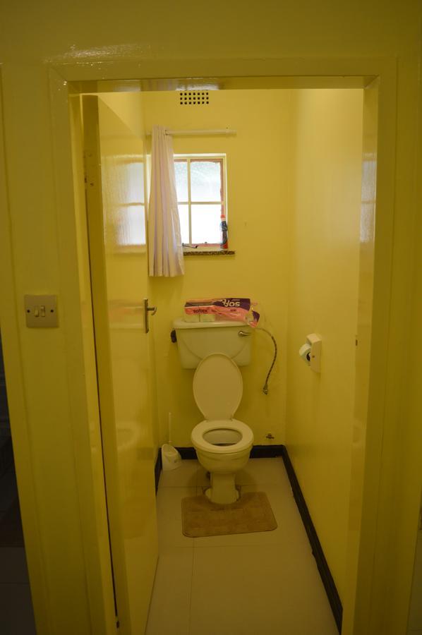 Kasuda House - Rent The Entire House Hotel Lusaka Luaran gambar